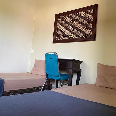 Good Feeling Banyuwangi Hostel Banyuwangi  Kültér fotó